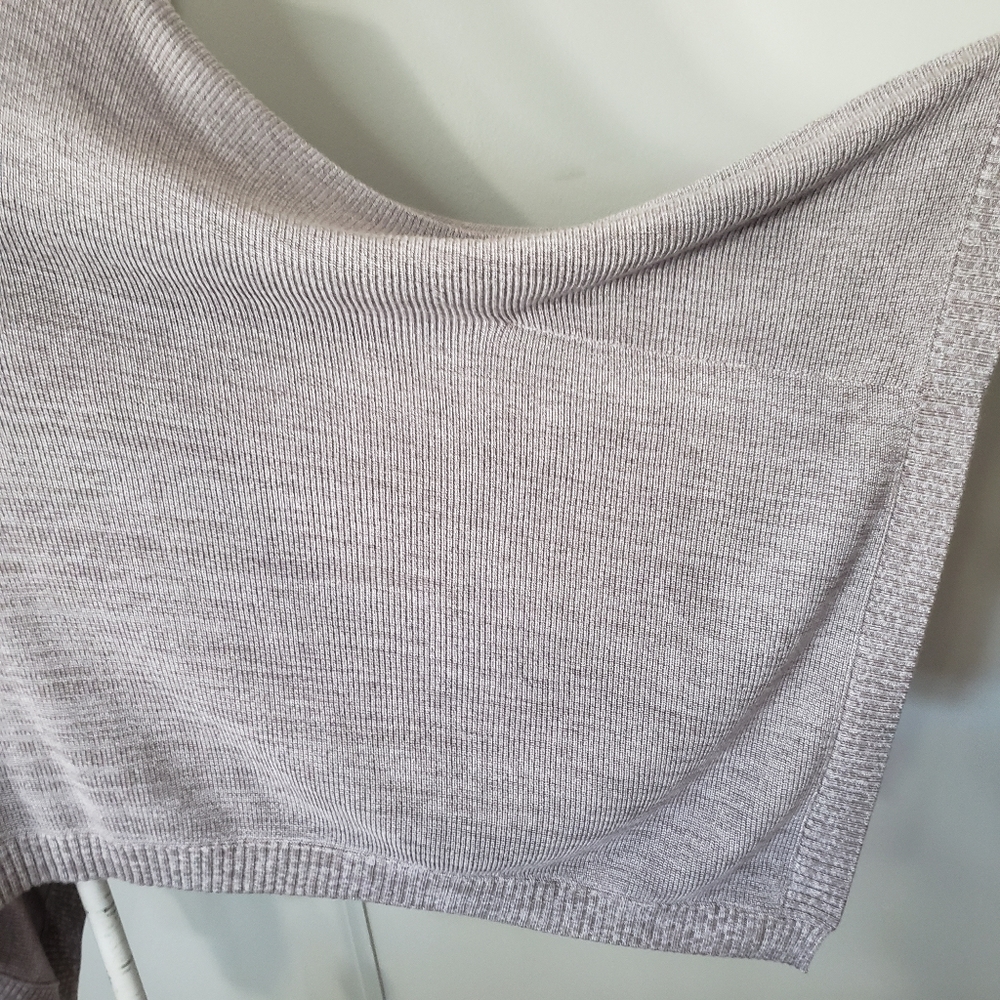Lululemon Divinity Poncho Scarf Shawl Lunar Rock/Iced Iris - Picture 12 of 13